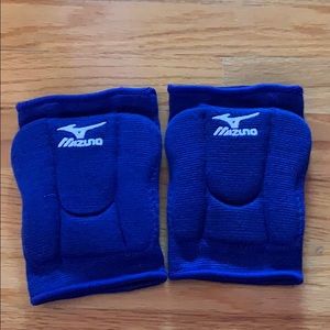MIZUNO volleyball kneepads medium NWOT